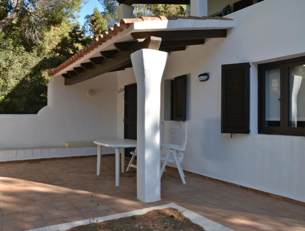 Apartamentos Noray Es Caló Habitación foto